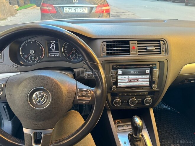Volkswagen Jetta 2013, 179,000 km - 2.0 l - Bakı