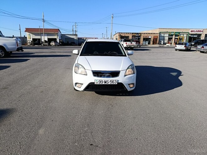 Kia Rio 2009, 363,939 km - 1.4 l - Sumqayıt