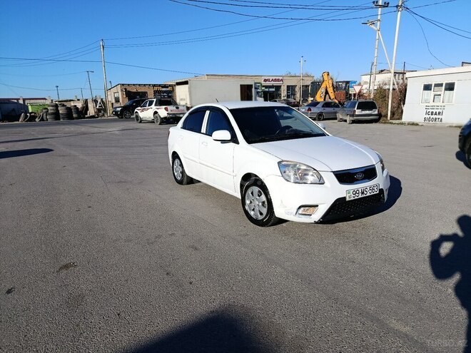 Kia Rio 2009, 363,939 km - 1.4 l - Sumqayıt
