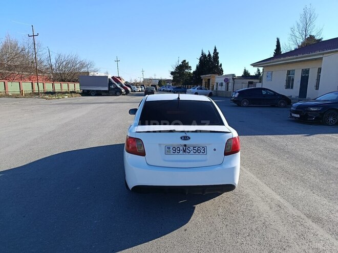 Kia Rio 2009, 363,939 km - 1.4 l - Sumqayıt