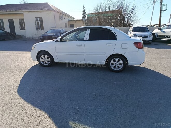 Kia Rio 2009, 363,939 km - 1.4 l - Sumqayıt