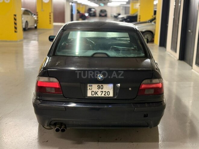 BMW 523 1999, 268,000 km - 2.5 l - Bakı