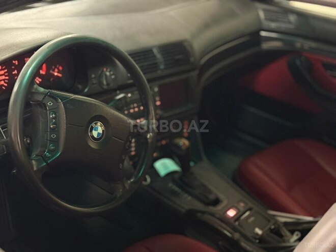 BMW 523 1999, 268,000 km - 2.5 l - Bakı