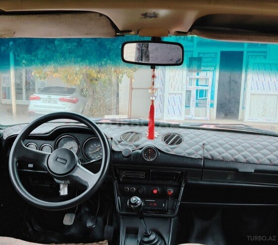 LADA (VAZ) 2106 1982, 250,000 km - 1.6 l - Sabirabad