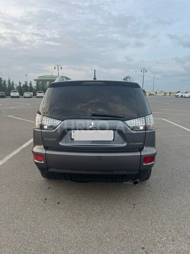 Mitsubishi Outlander 2011, 220,000 km - 2.4 l - Sumqayıt