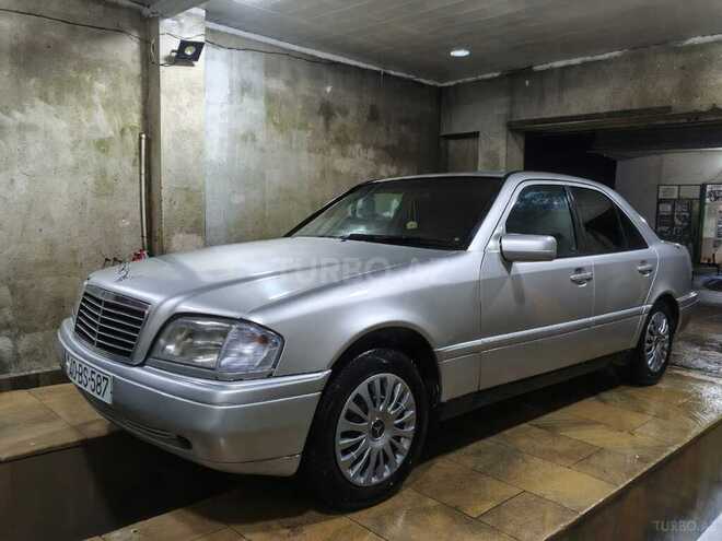 Mercedes C 180 1994, 483,000 km - 1.8 l - Quba