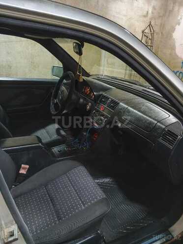 Mercedes C 180 1994, 483,000 km - 1.8 l - Quba