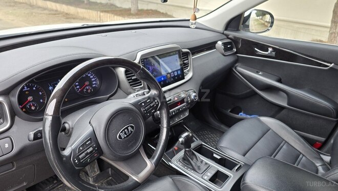 Kia Sorento 2016, 1,760,000 km - 2.0 l - Bakı