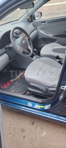 Hyundai Accent 2016, 203,659 km - 1.6 l - Bakı