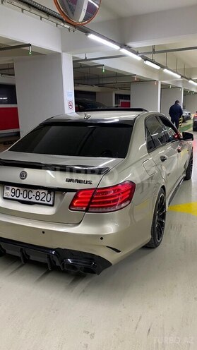 Mercedes E 350 4MATIC 2010, 217,500 km - 3.5 l - Bakı