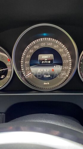 Mercedes E 350 4MATIC 2010, 217,500 km - 3.5 l - Bakı