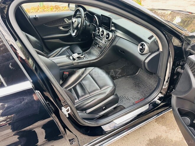 Mercedes C 300 2015, 211,500 km - 2.0 l - Bakı