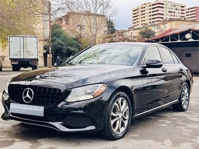 Mercedes C 300 2015, 211,500 km - 2.0 l - Bakı