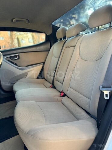 Hyundai Elantra 2014, 172,200 km - 1.8 l - Bakı