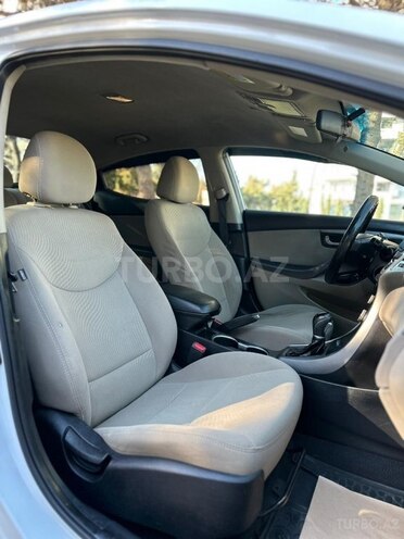Hyundai Elantra 2014, 172,200 km - 1.8 l - Bakı