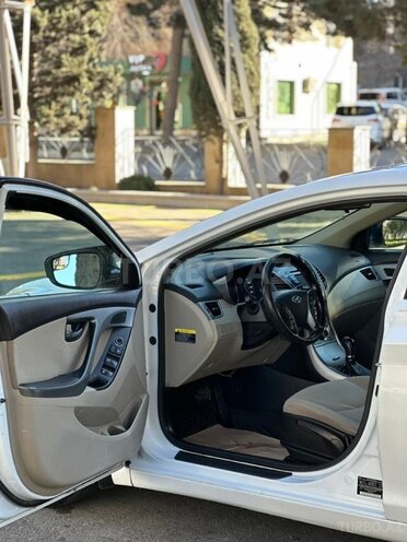 Hyundai Elantra 2014, 172,200 km - 1.8 l - Bakı