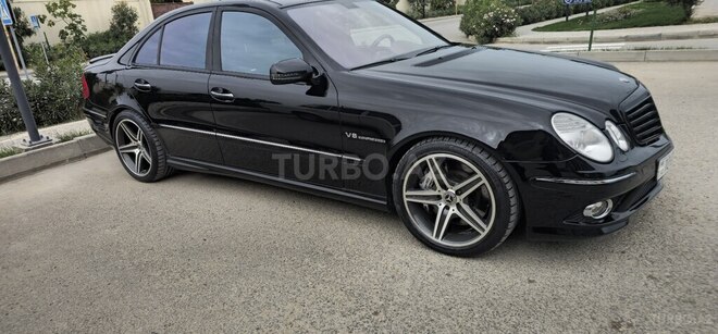 Mercedes E 55 AMG-3
