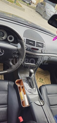 Mercedes E 55 AMG-8