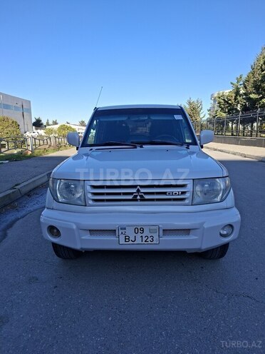 Mitsubishi Pajero io 1999, 358,000 km - 1.8 л - Bakı