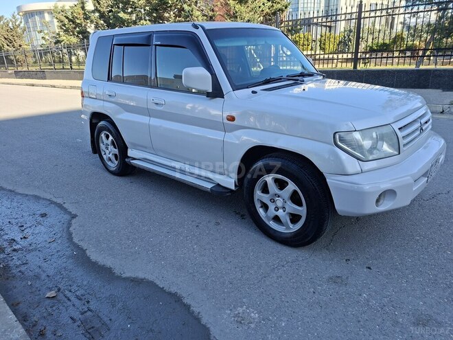 Mitsubishi Pajero io 1999, 358,000 km - 1.8 л - Bakı