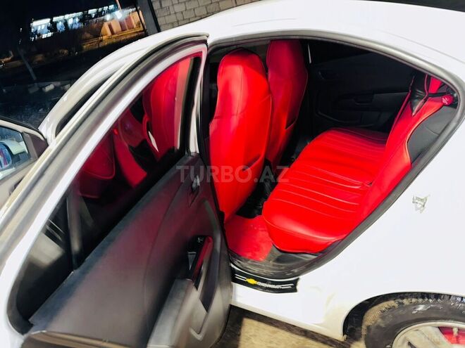 Chevrolet Aveo 2014, 160,000 km - 1.4 l - Salyan