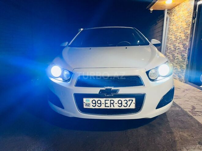 Chevrolet Aveo 2014, 160,000 km - 1.4 l - Salyan