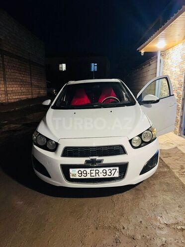 Chevrolet Aveo 2014, 160,000 km - 1.4 l - Salyan