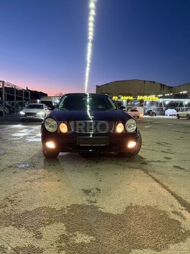 Mercedes E 200 2005, 337,000 km - 1.8 l - Bakı