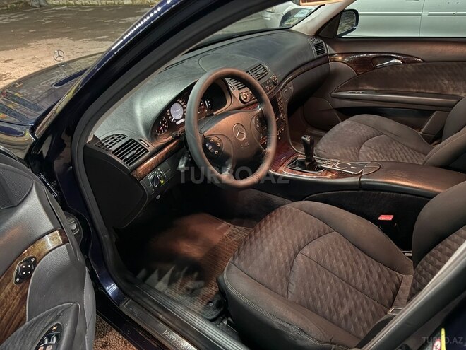 Mercedes E 200 2005, 337,000 km - 1.8 l - Bakı