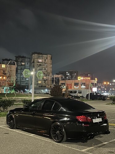 BMW 528 2012, 240,000 km - 2.0 l - Bakı