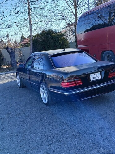 Mercedes E 320 2001, 200,000 km - 3.2 l - Tərtər