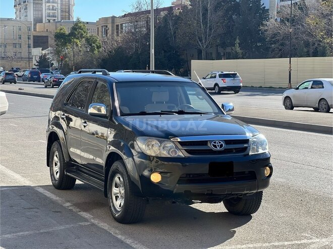 Toyota Fortuner 2006, 388,856 km - 2.7 l - Bakı