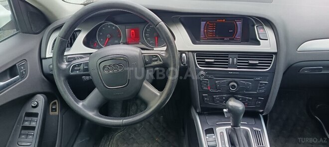 Audi A4 2010, 104,000 km - 2.0 l - Bakı