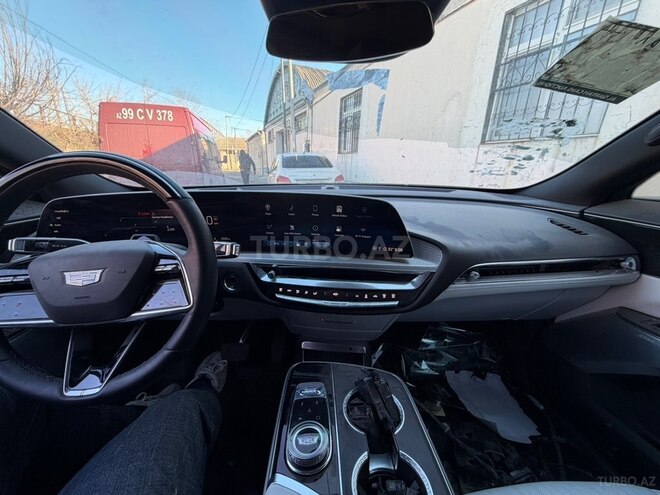 Cadillac  2024, 2,100 km - 0.0 l - Bakı
