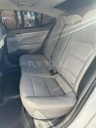 Hyundai Elantra 2017, 157,716 km - 2.0 l - Bakı