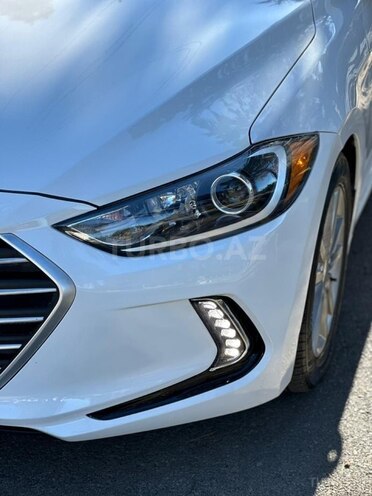 Hyundai Elantra 2017, 157,716 km - 2.0 l - Bakı