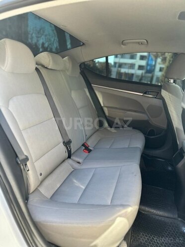Hyundai Elantra 2017, 157,716 km - 2.0 l - Bakı