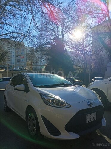 Toyota Aqua 2018, 205,000 km - 1.5 l - Bakı