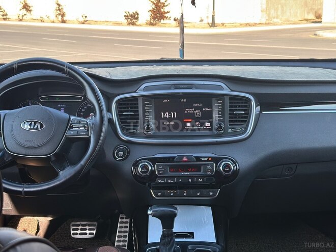 Kia Sorento-7