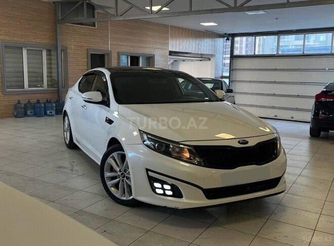 Kia K5-1