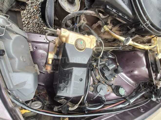 Mercedes 190 1991, 92,025 km - 1.8 l - Masallı