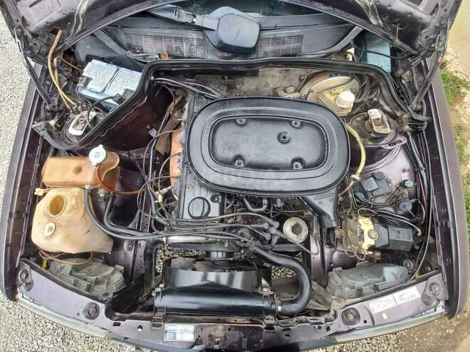 Mercedes 190 1991, 92,025 km - 1.8 l - Masallı