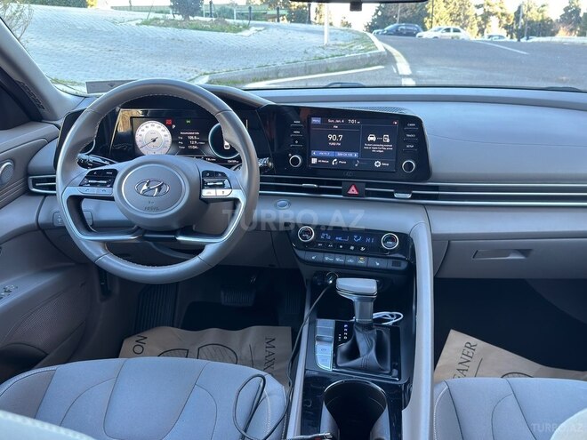 Hyundai Elantra 2021, 83,000 km - 2.0 l - Bakı