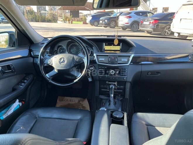 Mercedes E 220 2011, 272,538 km - 2.1 л - Bakı
