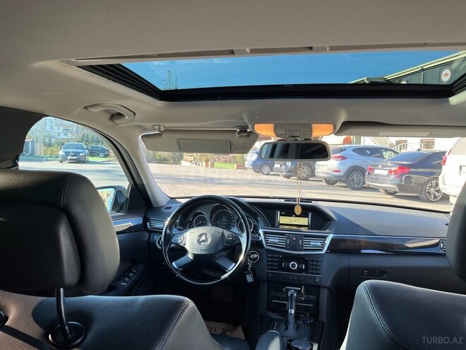 Mercedes E 220 2011, 272,538 km - 2.1 л - Bakı