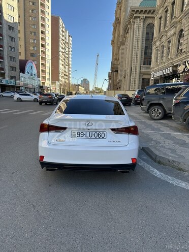 Lexus  2018, 150,000 km - 2.0 l - Bakı