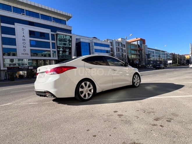 Hyundai Elantra 2011, 230,000 km - 1.8 л - Bakı