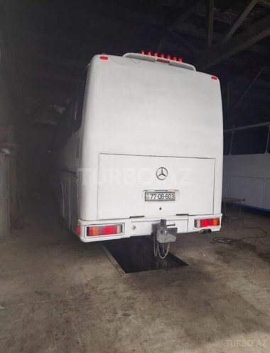 Mercedes  1989, 700,000 km - 14.0 l - Bakı