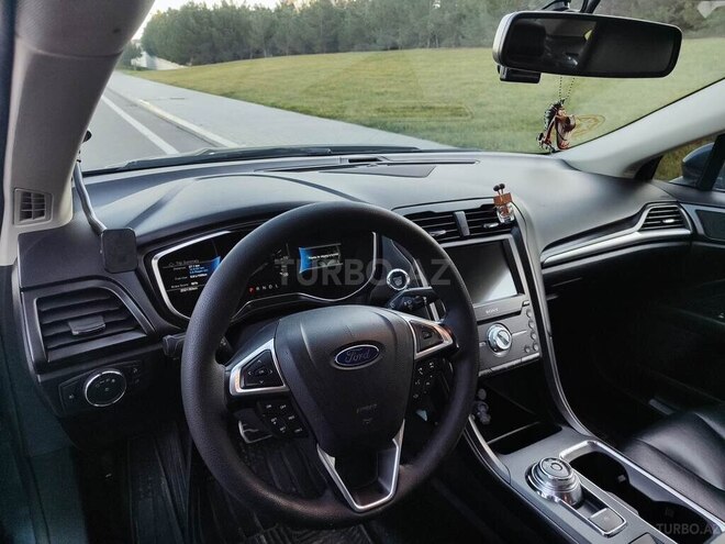 Ford Fusion (North America) 2017, 202,130 km - 2.0 л - Bakı