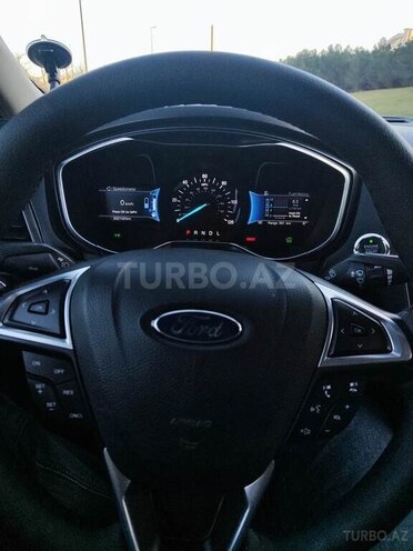 Ford Fusion (North America) 2017, 202,130 km - 2.0 л - Bakı